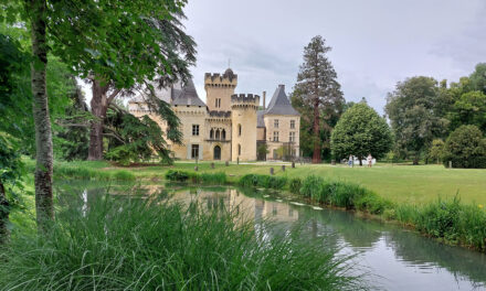 Le Domaine de Campagne et le château de Campagne